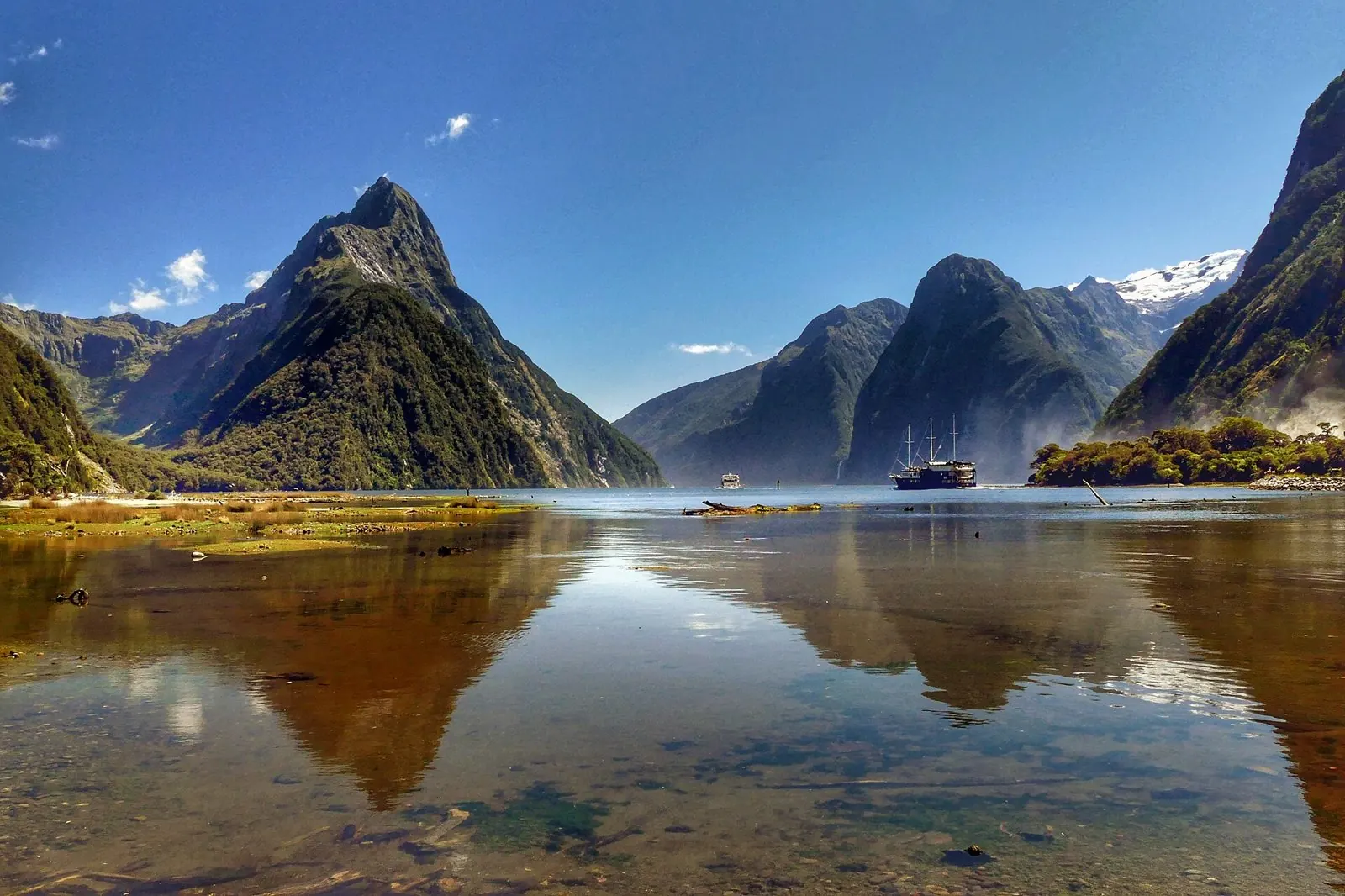 Australia & New Zealand destination scenery